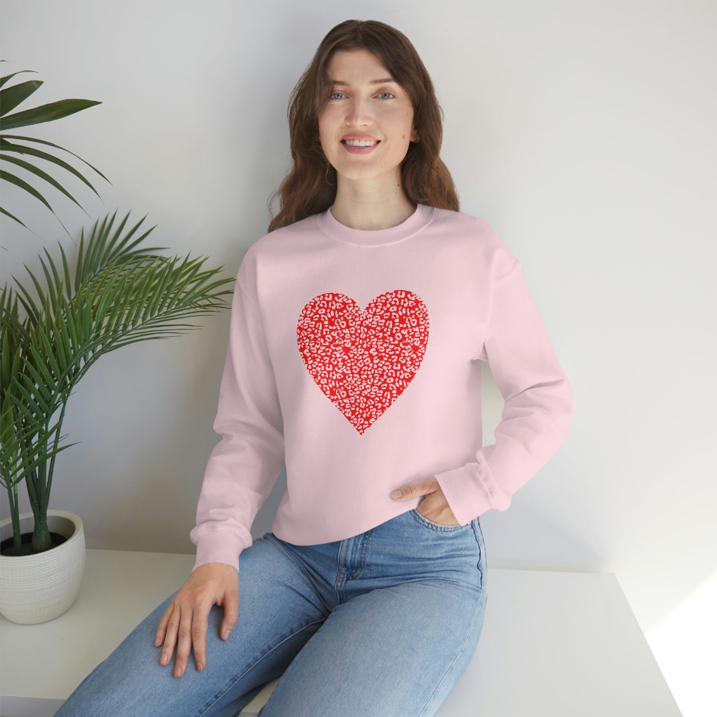 Leopard Heart Print Unisex Heavy Blend™ Crewneck Sweatshirt